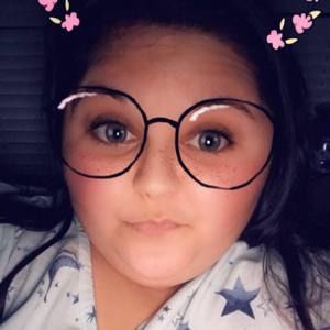 Meet your Posher, Britni